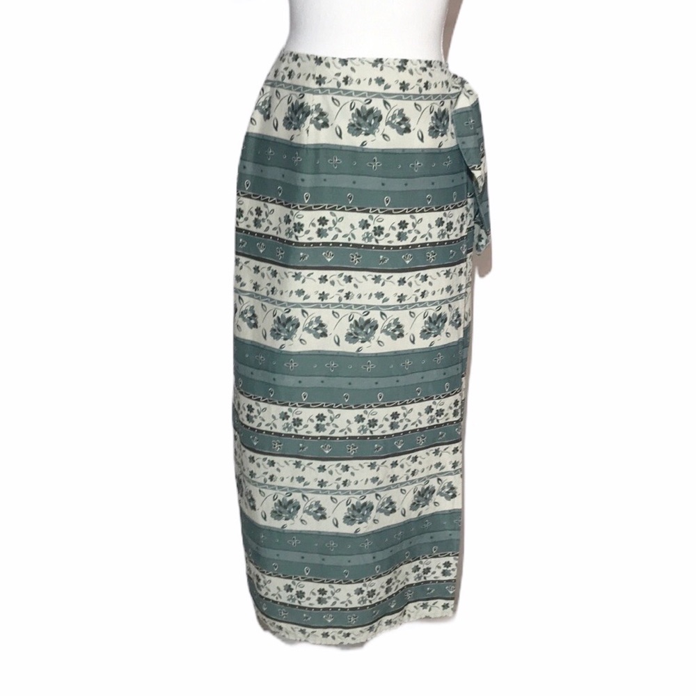 L.L. Bean Cream and Teal Floral Stripe Maxi Skirt